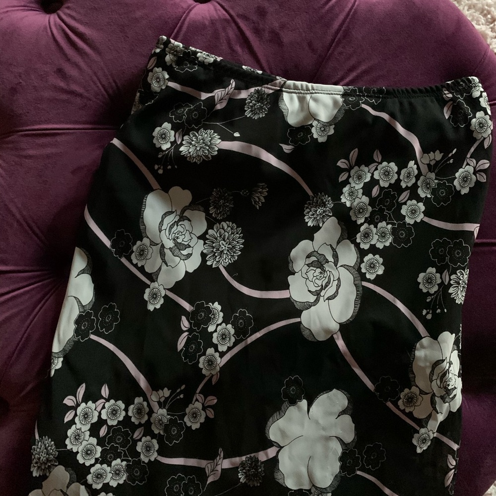 VINTAGE Floral Midi Skirt